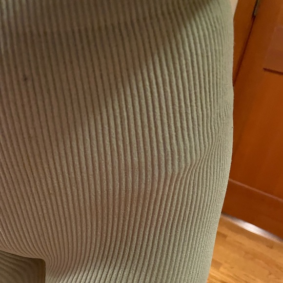 Zara Set - Picture 5 of 8